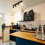 La Deferlante - Hyper Centre - Parking Prive - 300 M *