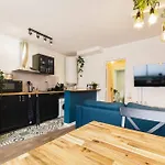 La Deferlante - Hyper Centre - Parking Prive - 300 M *