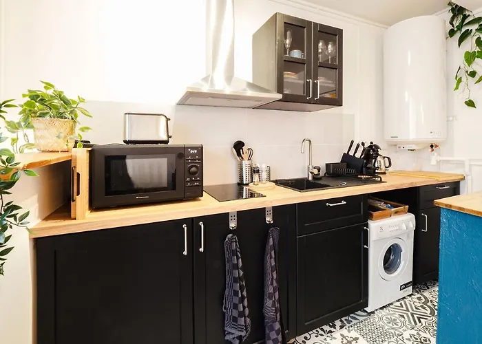 Appartamento La Deferlante - Hyper Centre - Parking Prive - 300 M *